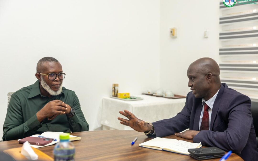 CEO of National Ambulance Service Pays a Courtesy Call on CEO of Korle Bu